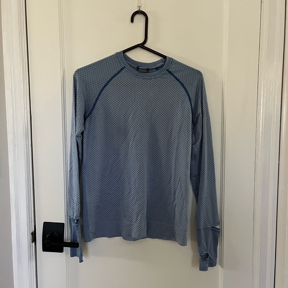 Oiselle Blue Long Sleeve Top